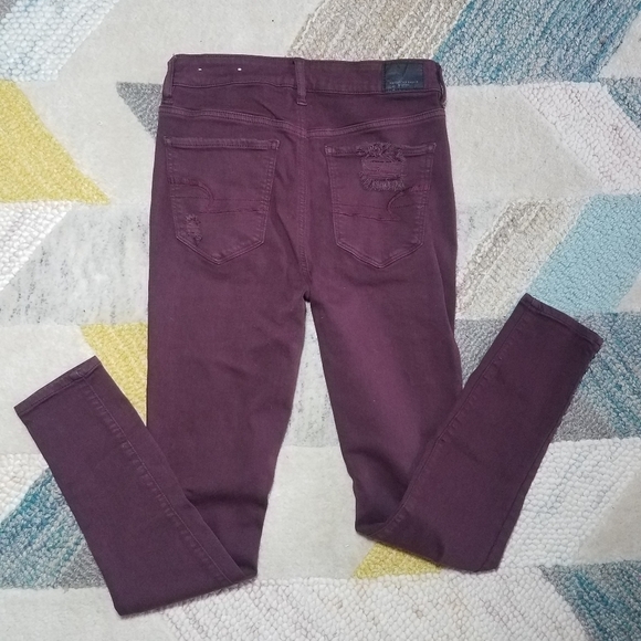 American Eagle Maroon Distressed Jeggings 4 - Picture 3 of 7
